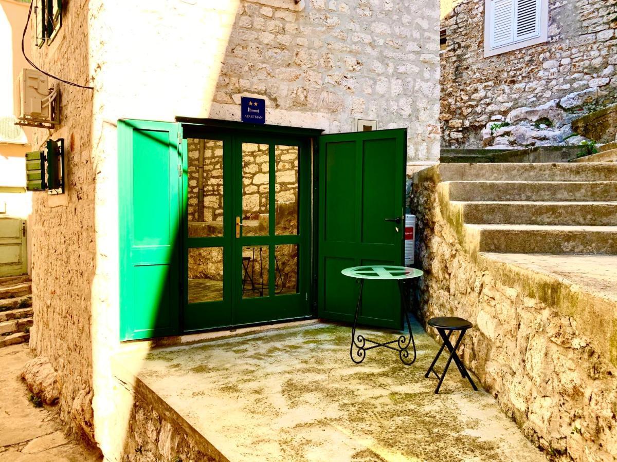 City Coast Apartments Šibenik Eksteriør billede